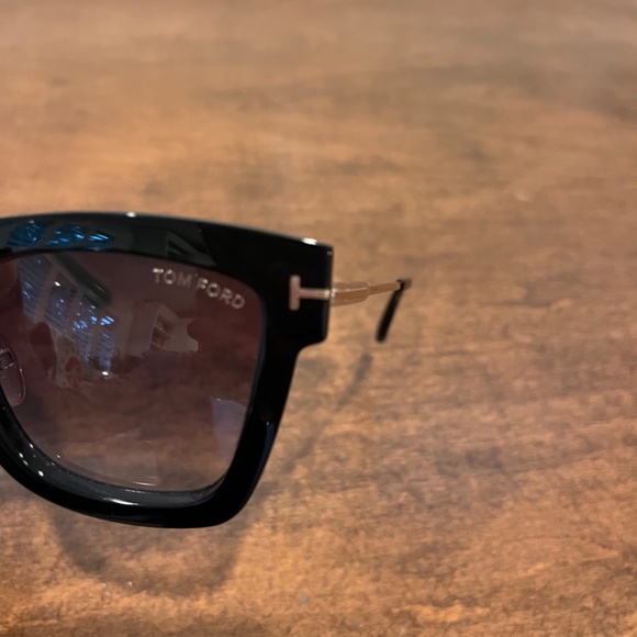 Tom Ford New Women’s Sunglasses main image 5